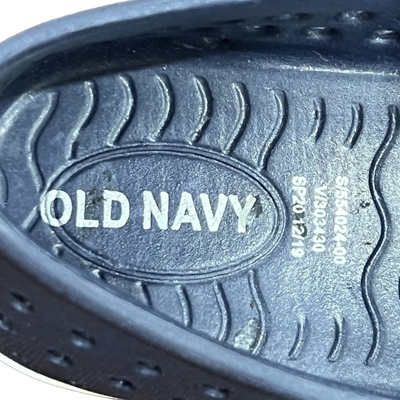 Old Navy Blue EVA Waterproof Sneakers Size 9 Toddler - Picture 2 of 9